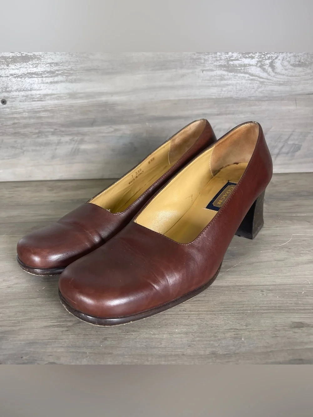 Coach‎ Womens 8.5 Brown Leather City Mid Heel Pump W/ Box Vintage Professional